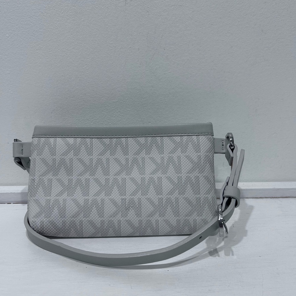Michael Kors Gray &โ White MK Logo Fanny Pack Belt Bag with Adjustable Strap